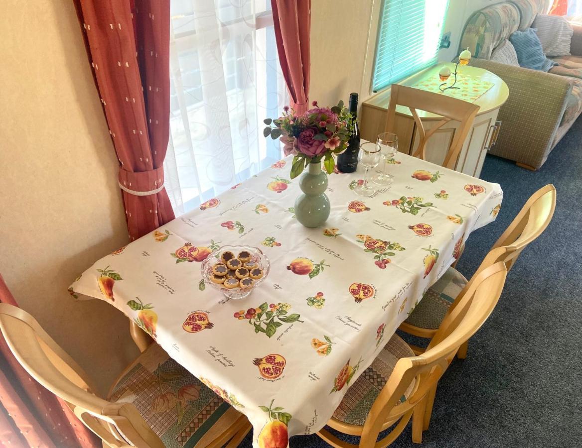 Apartmán Kisvakond Vendeghaz Jeno Exteriér fotografie
