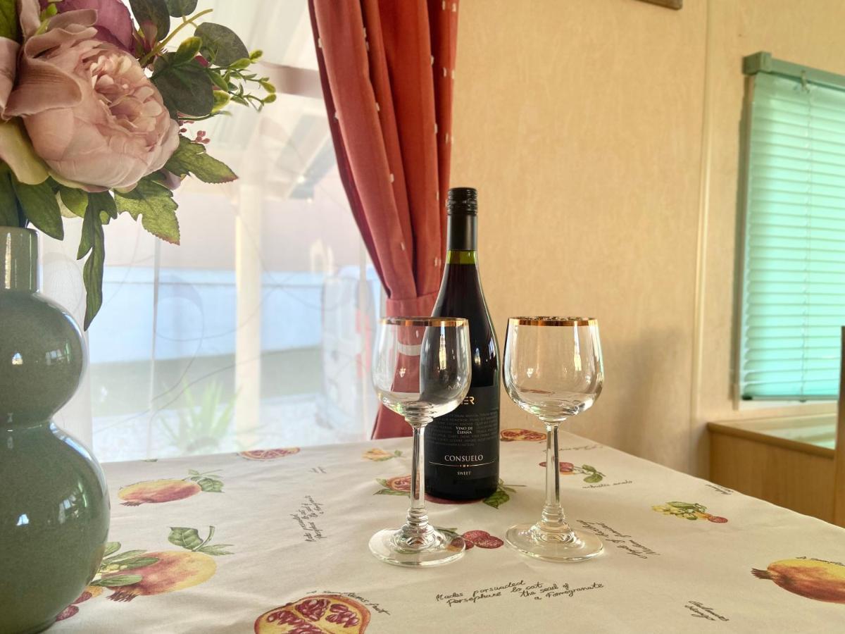 Apartmán Kisvakond Vendeghaz Jeno Exteriér fotografie