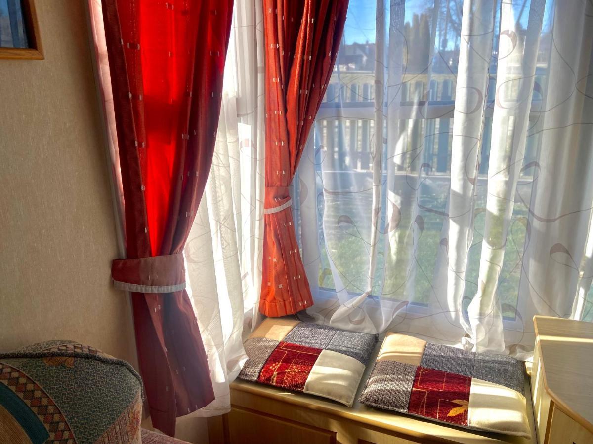 Apartmán Kisvakond Vendeghaz Jeno Exteriér fotografie